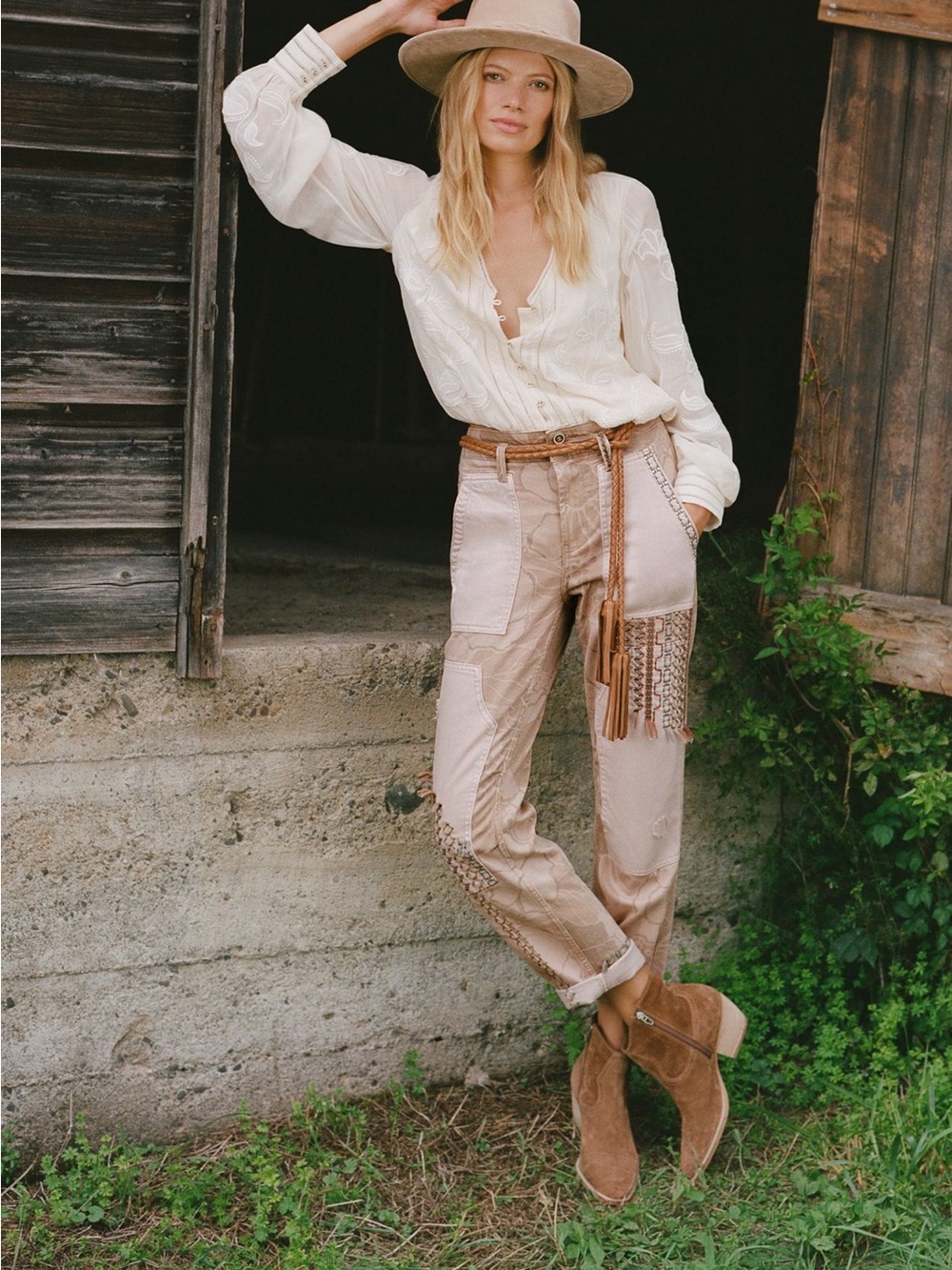 Anthropologie Pilcro The Camp Wanderer Pants